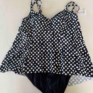 NWT Shape Solver by Penbrooke black/white Fauxkini One Piece Swimsuit Sz 12